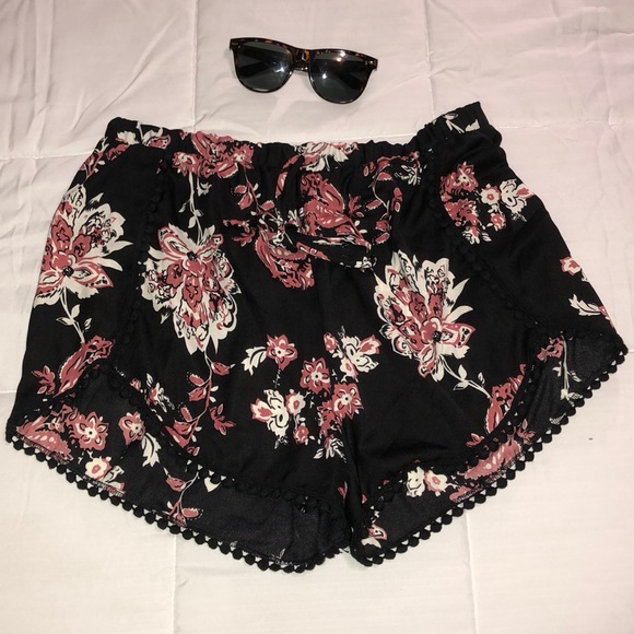 Shorts - Picture 2 of 2